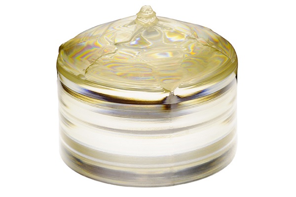 Birefringent Optical Crystals LNB